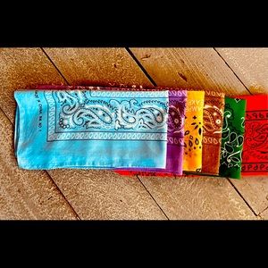 Calico Kerchief’s 6 colores